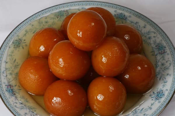 Gulab Jamun (2 Pcs)
